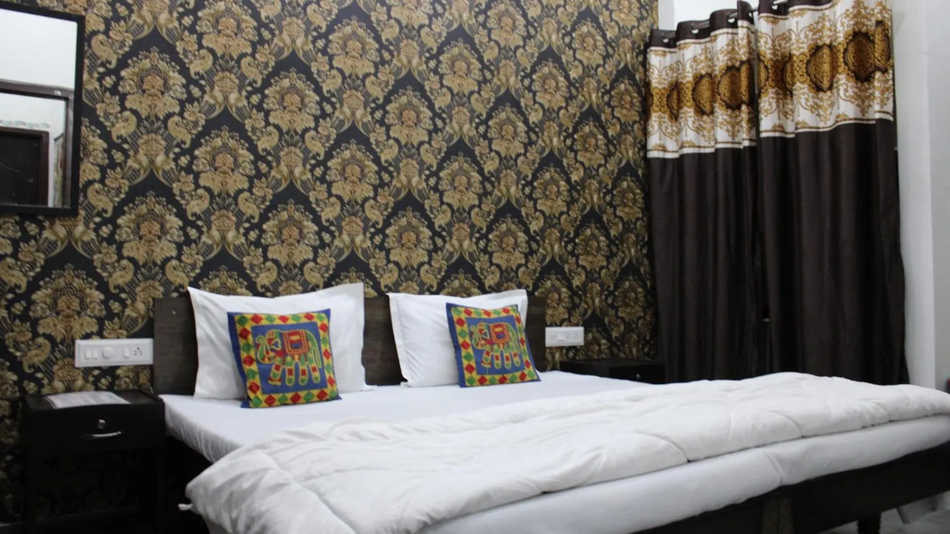 Hill Paradise Home Stay Udaipur India